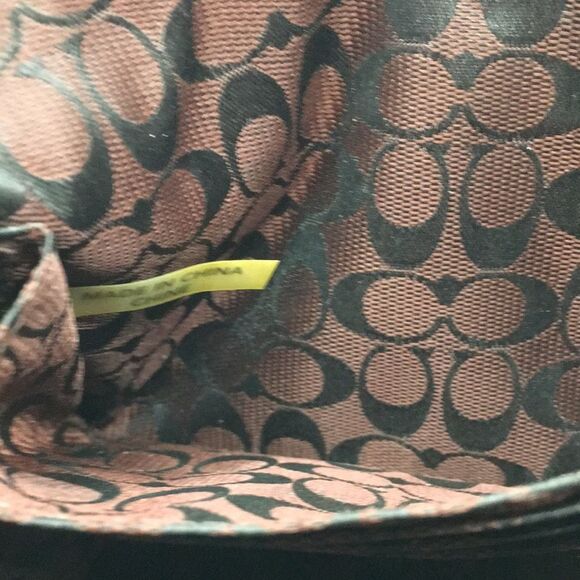 Coach Leather Large Wristlet Dark Pink Makeup Cosmetics Bag - Picture 14 of 16